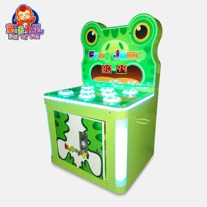 Un colorato gioco a gettoni per giocatore singolo, ispirato al classico "Whack-a-Mole" con la rana, progettato per i bambini. La macchina presenta un simpatico tema a forma di rana, una grafica vivace e un gameplay interattivo. Ideale per sale giochi, centri di intrattenimento per famiglie e sale giochi, offre un'esperienza divertente e coinvolgente per i più piccoli.
