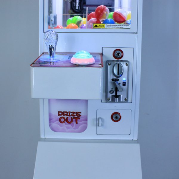 Factory Wholesale Coin Operated Candy vending machine Mini Claw Machine for sale - Image 6