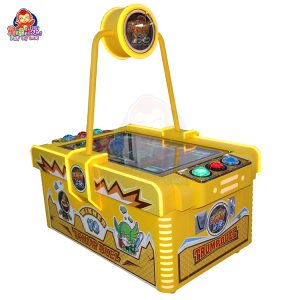 Kinder spielen ein Videospiel-Fußballspiel für zwei Spieler.