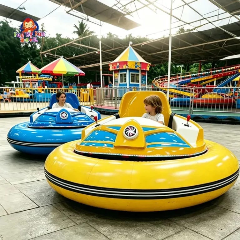 Autoscontri per bambini nei parchi divertimento