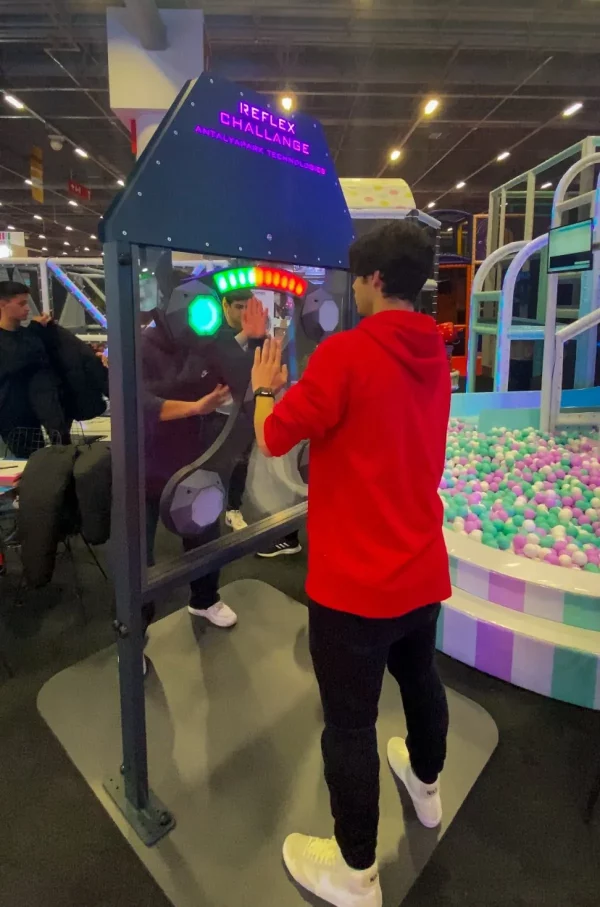 Wholesale Reaction Challenge Game Machine