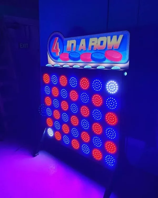 LED Four in a Row / Connect 4 Game